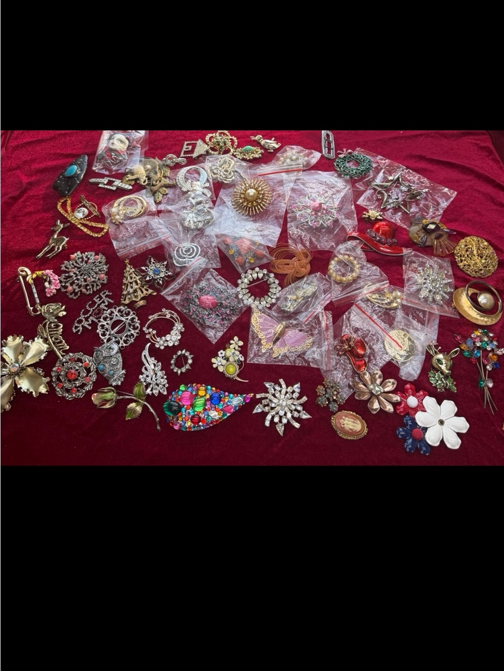 Vintage Brooch Lot For Craft
